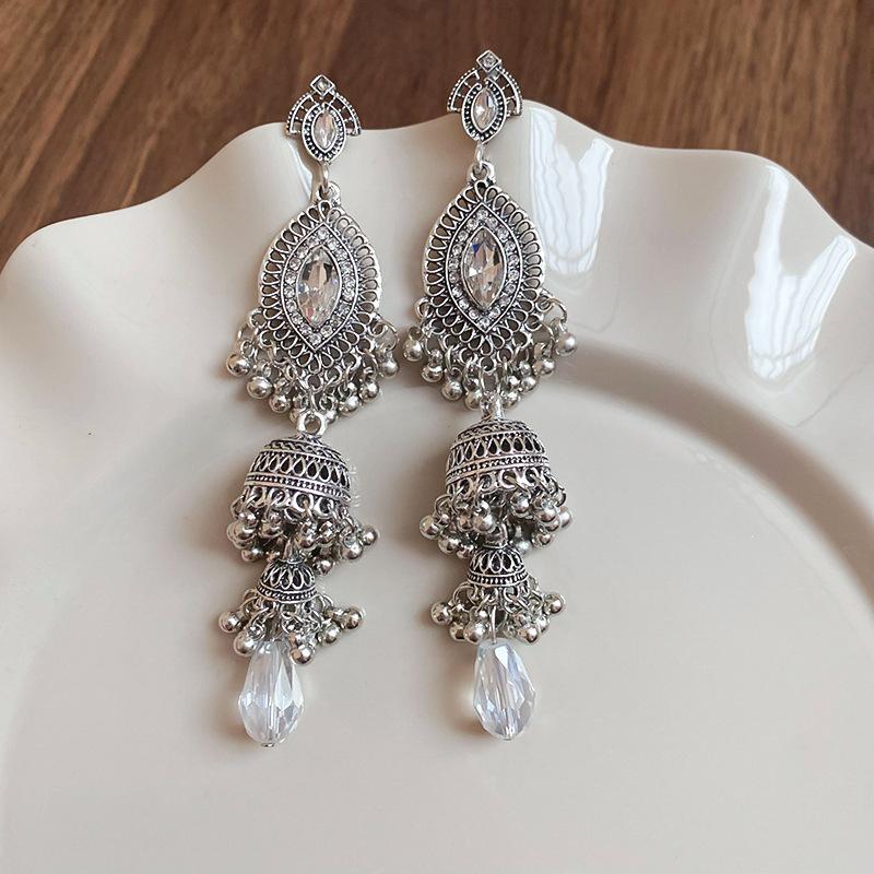 

Французские ретро серьги с жемчужной бахромой, преувеличенные нишевые серьги высокого класса, модные универсальные серьги с темпераментом