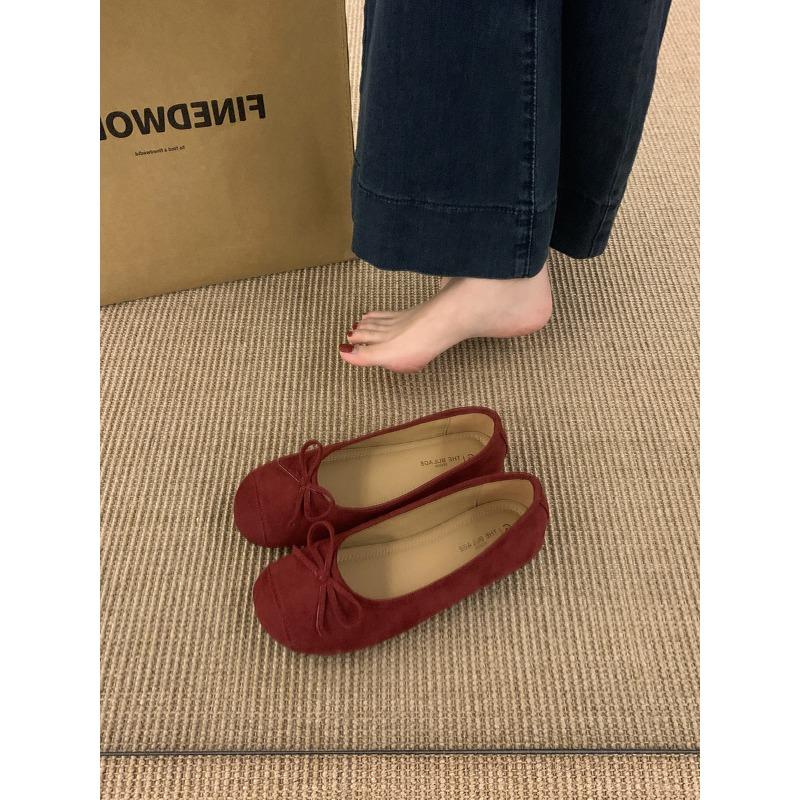 Spring and autumn new gentle round head flat sole shoes versatile casual bow suede commuter retro women s shoes 40 красный 2990₽