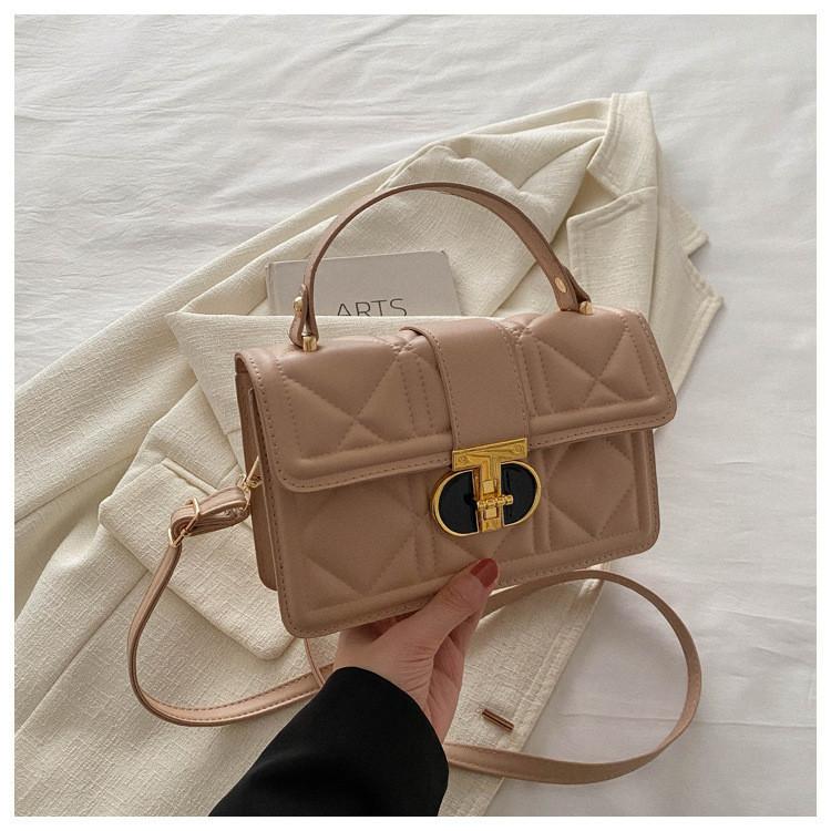 2024 New Trendy Women s Shoulder Bag Urban Minimalist Fashion Small Square Bag