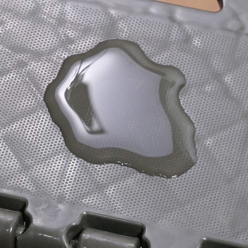 Fuji Boeki Folding Chair, Lightweight, Compact, Foldable Step Stool for Outdoor Activities, Ideal for Fishing, Camping, and Fireworks Displays, 39cm W