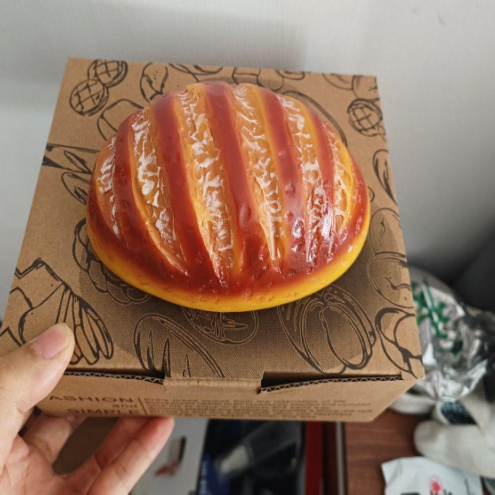 Store Decor Creative Bread Shaped Lamp Cute 5W LED Bread Lamp Funny Multi-functional Simulation Croissant Light Baking Room
