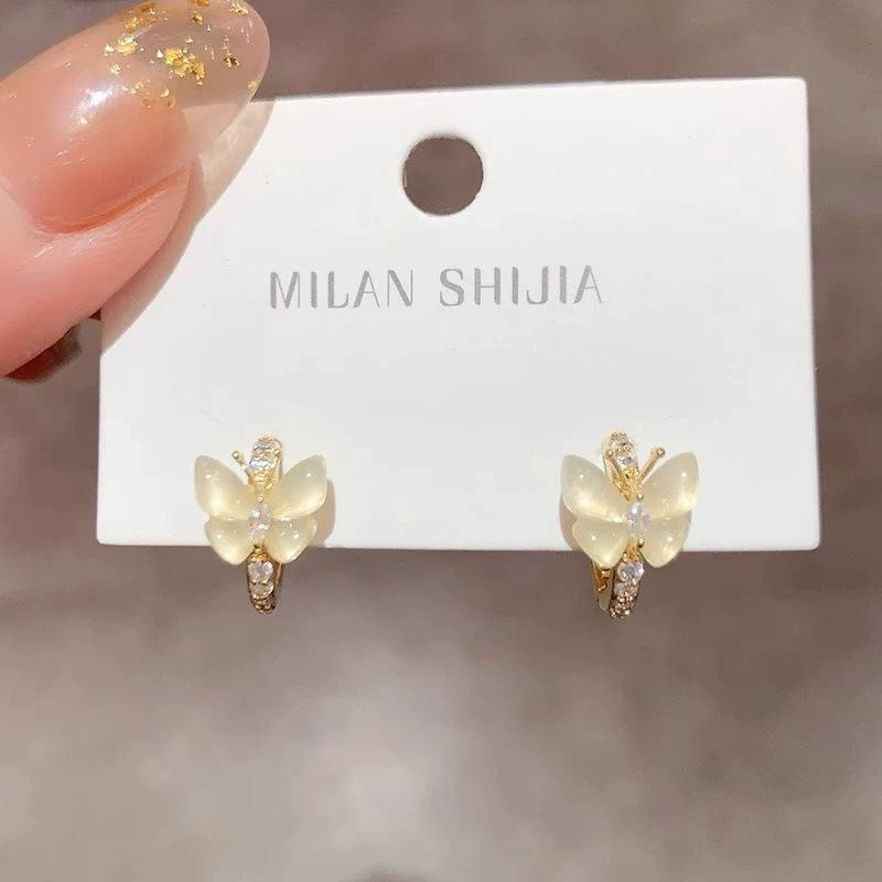 Niche Design Delicate Butterfly Earrings for Women, Fashionable and Trendy Hot-Selling Ear Accessories