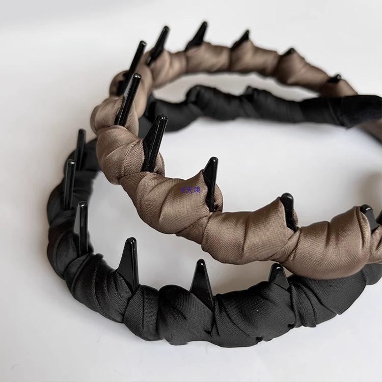 Women’s 2025 Toothed Non-Slip Luxury Headband