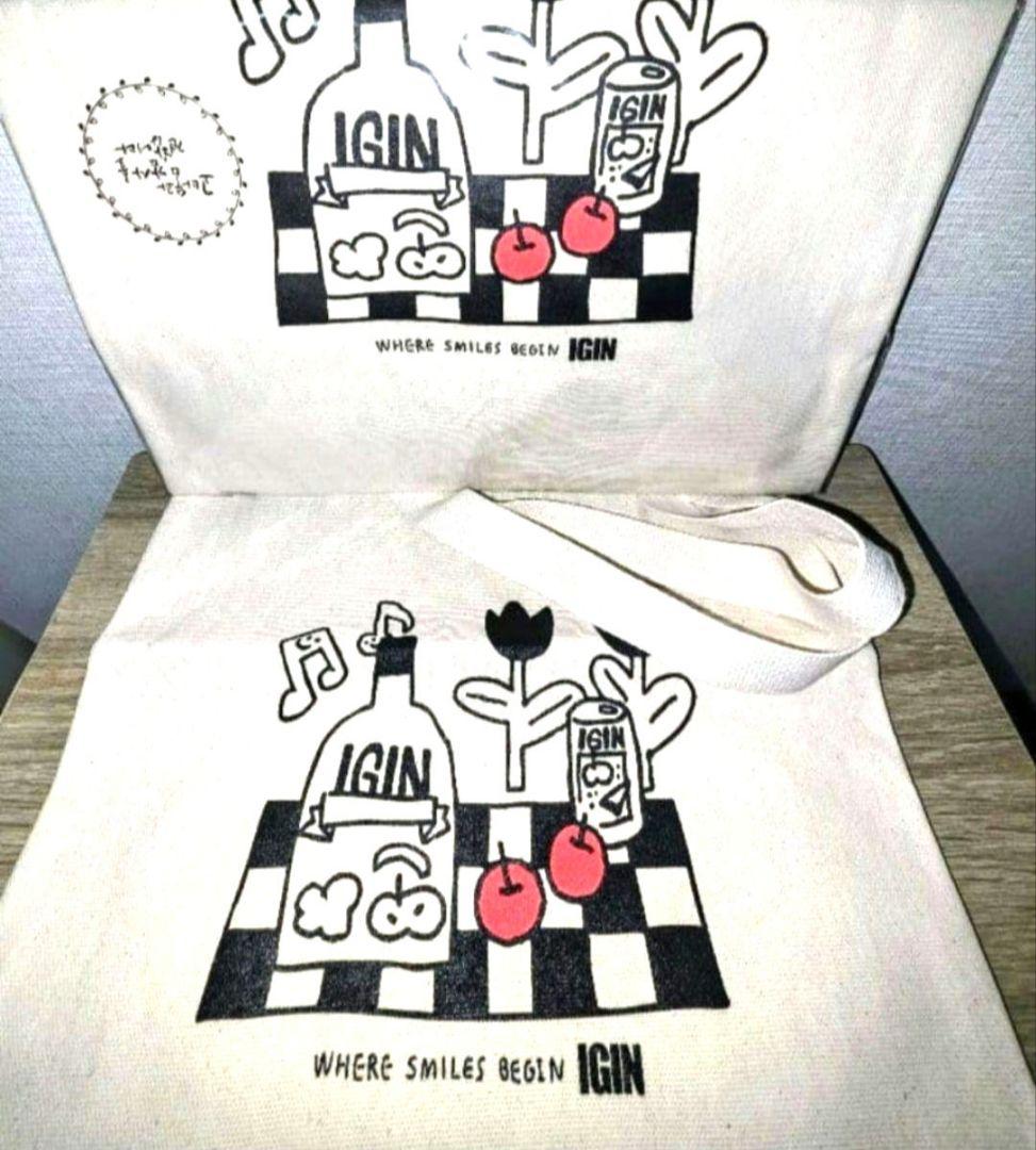 

[USED] IGIN Pop-Up Itaewon Korea Exclusive! Apple Canvas Tote Bag