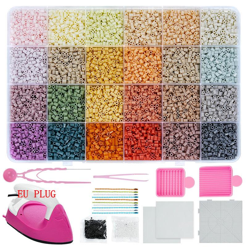 Bügelperlen Set 2,6mm Mini-Perlen 144 Farben All-in-One Set mit Steckplatten, Mini-Bügeleisen, Pinzette Pixel Art DIY Bastelset für Erwachsene