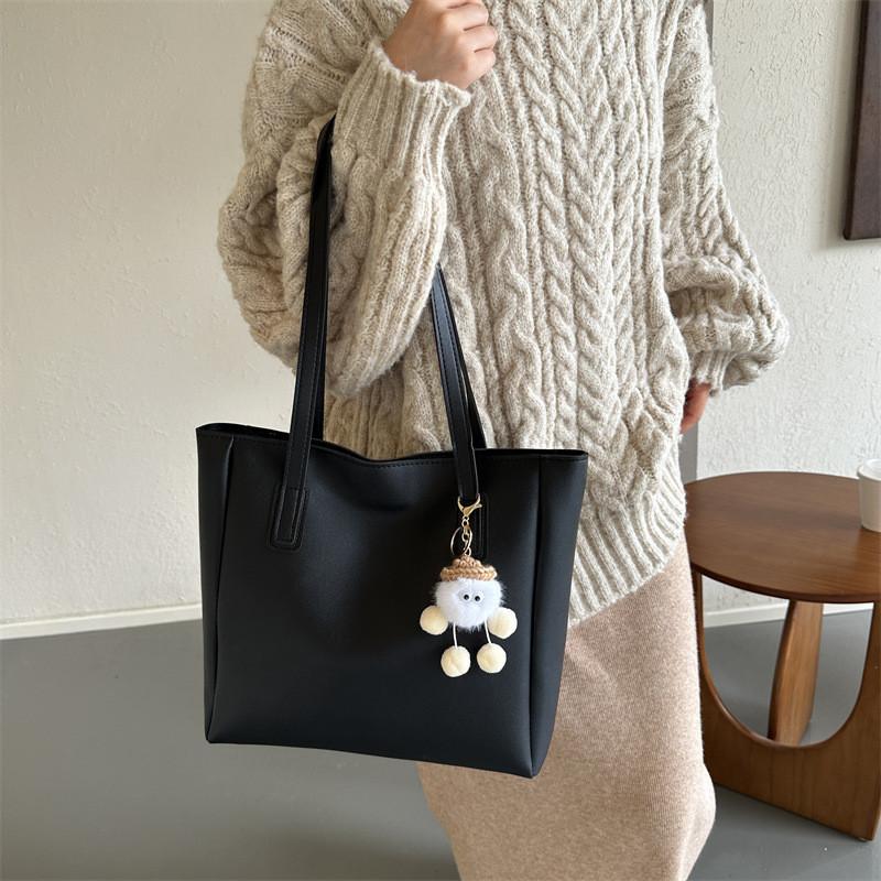 Fashionable Pu Large Capacity Tote Bag For Women Trendy Commuter Bag With Zipper