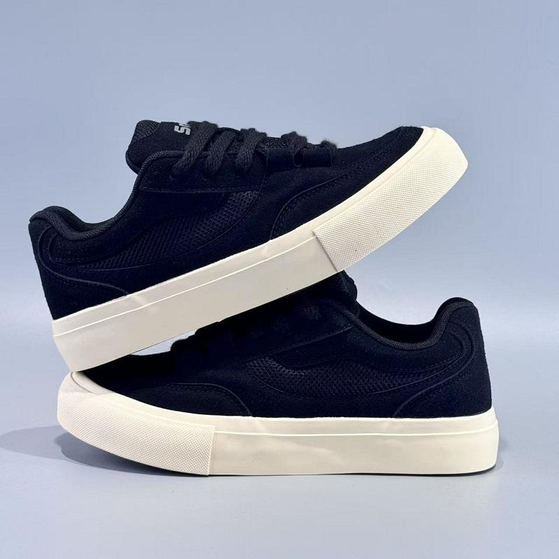 Mens Board Shoes 2026 Autumn New Luxury Design Fashion Casual Sports Shoes Outdoor Daily Wear Flat Comfortable Sneakers Men