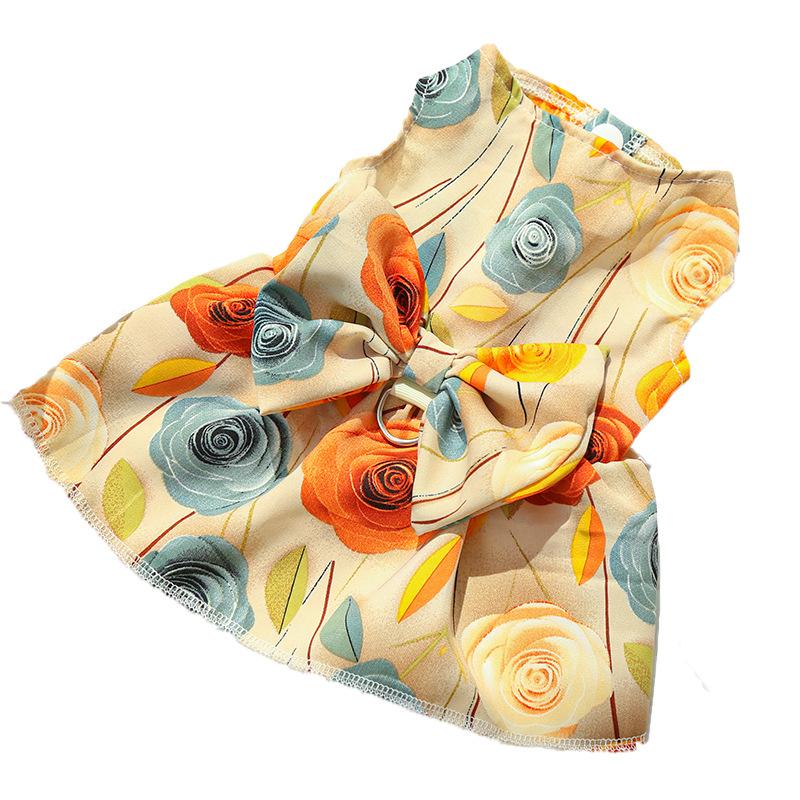 The 3D Rose Pet Dog and Cat Clothing and Supplies Are Thinner Than The Bear Plush Cat