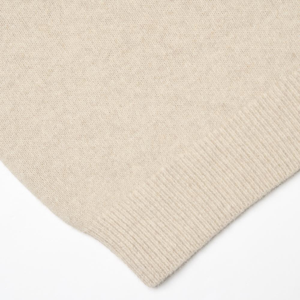 VERNO 24Fw Fox Crew-Neck Knit Oatmeal