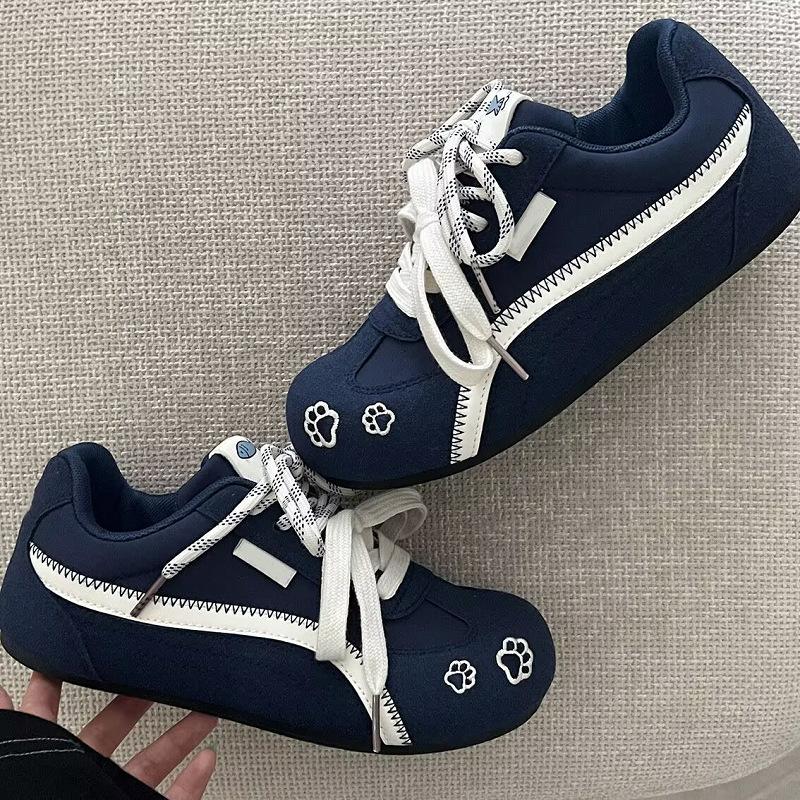 Women Casual Solid Color Lace Up Low Top Sports Training Sneakers