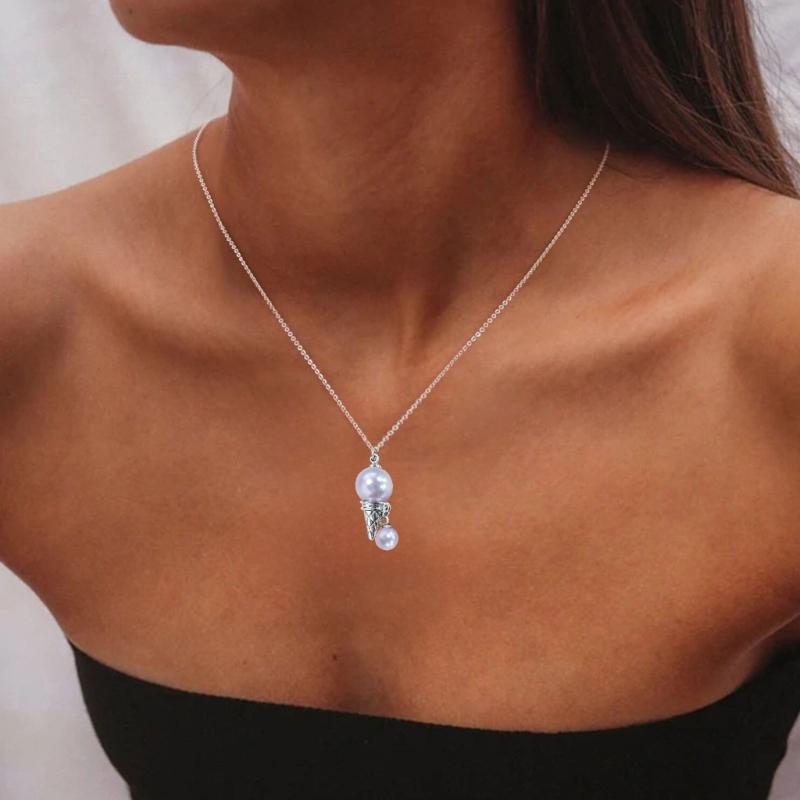 Premium Copper Alloy Ice Cream Pearls Necklace Resin Accent Sturdy for Daily Wear Fashion Accessory Sweet Charm
