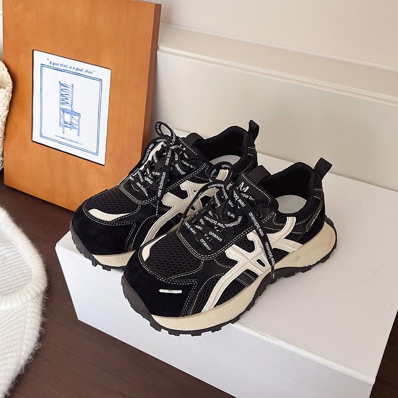 Korean Version Ins Thick-soled Inner Height Increase Color Matching German Training Shoes Women's 2025 Autumn New Versatile Forrest Gump Sports