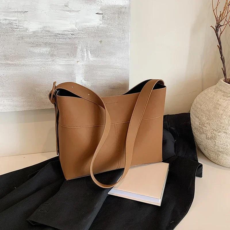 

Matte Finish Retro Style Women s Shoulder Bags Light Luxury Pattern Versatile Single Crossbody Bag