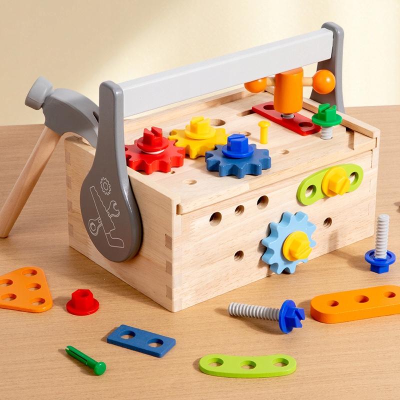 [PACZB] Wooden DIY box + tools and screws Z3111