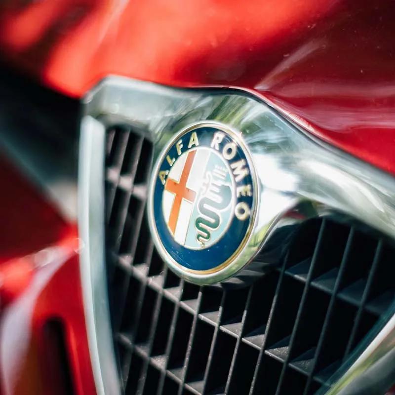 For Alfa Romeo 2026 Hot Sticker 75MM Car Front Hood Badge Rear Trunk Sticker 40MM Car Steering Wheel Badge Sticker For All Alfa zj9
