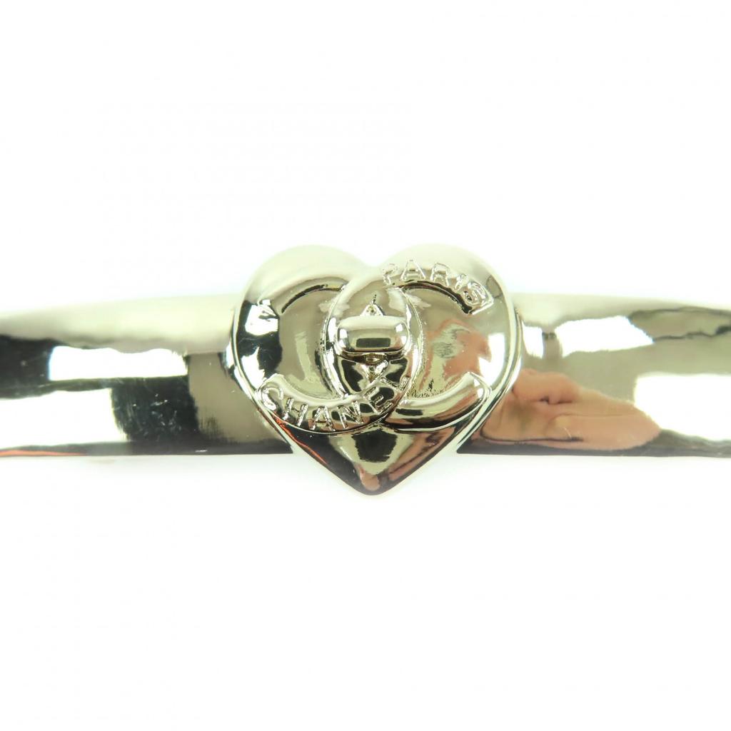 Great CHANEL Valletta COCO Mark Heart gold Women B22B AB9124 Used