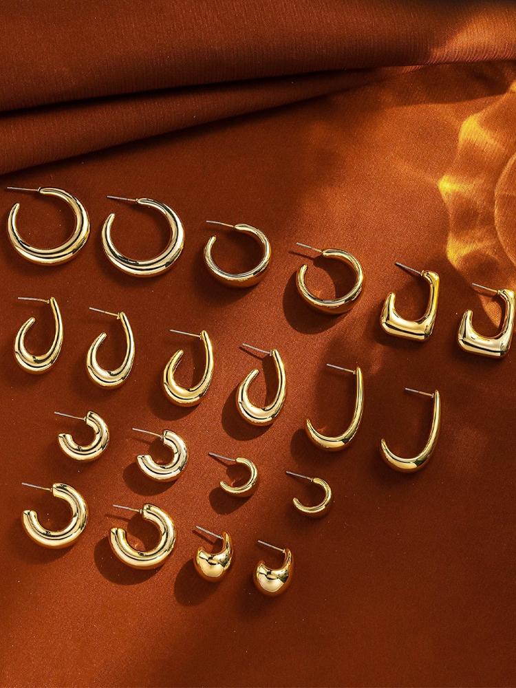 2/6/20 Stück Leichte Tropfenförmige C-förmige Ohrringe für Damen Goldfarbe Asymmetrische Form CCB Ohrringe Schmuck für den täglichen Gebrauch 2026
