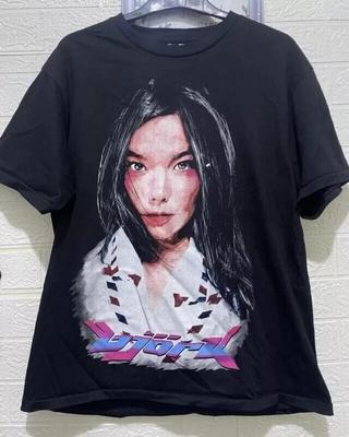 Bjork Grafisches Kurzarmshirt Schwarz Unisex T-Shirt Nachdruck S5XL Herren Damen Unisex T-Shirt
