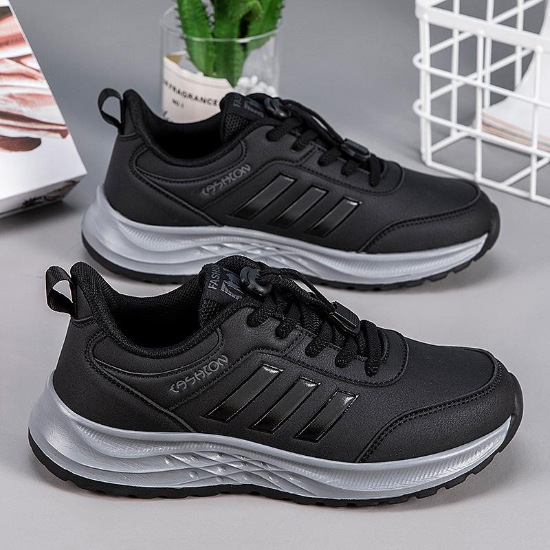 Practical and breathable summer non-slip mother shoes in comfortable sports and healthy steps