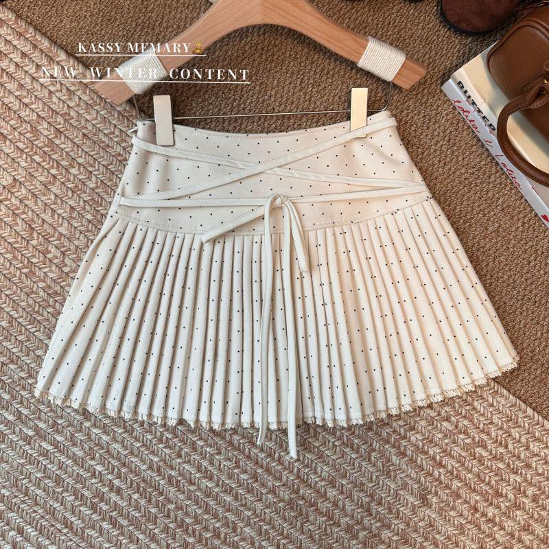 Women's High-Waist Red Polka Dot Bow Tie Lace-Up Skirt Shorts - Winter A-Line Pleated Skirt Style