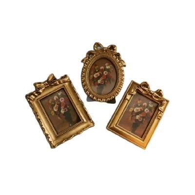 Handcrafted Bowknot Design Picture Frame Antique Golden Photo Frame Perfect As Gift For Anniversary Or Housewarmings