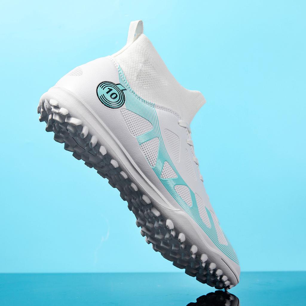 New football shoes high-top broken nails professional training football shoes long nails large size football shoes men