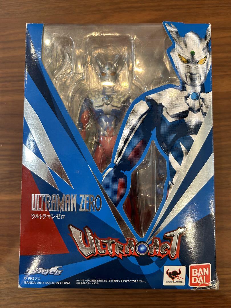 

[USED] Ultra Act Ultraman Zero first edition bonus included