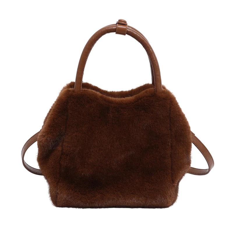Autumn Winter Exquisite Bags for Women 2026 New Solid Color Plush Shoulder Bags Temperament Versatile Sweet Handbag