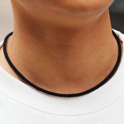 Nieuwe Eenvoudige Stijl Mannen Ketting Graad A 4mm Milanese Touw Roestvrij Staal OT Sluiting Kraag 18 inch 24 inch Geluk Rode Draad Ketting