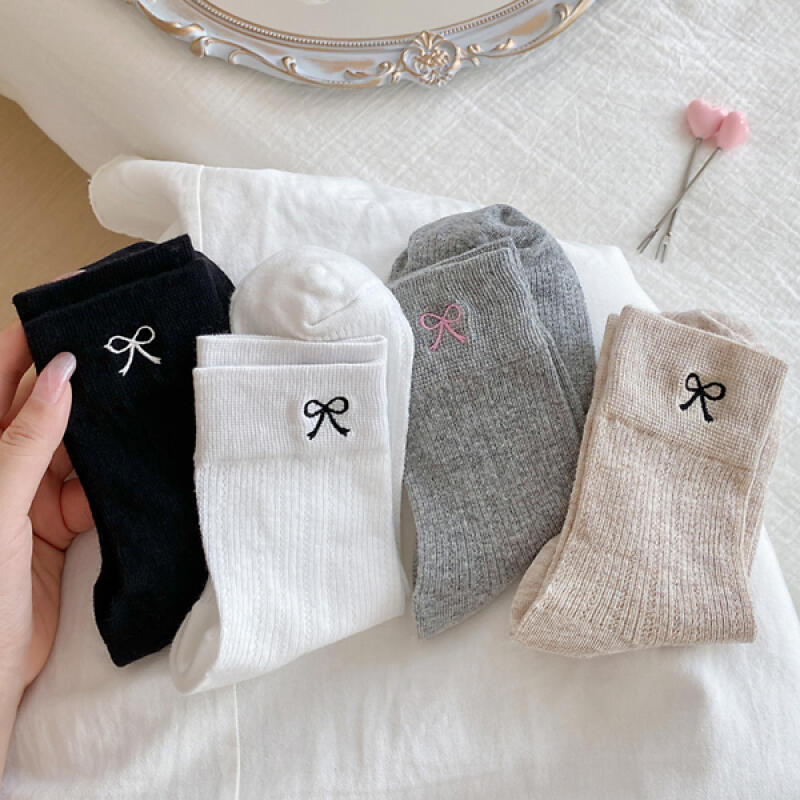 Sorami Point Mini Embroidered Ribbon Ankle Socks gray