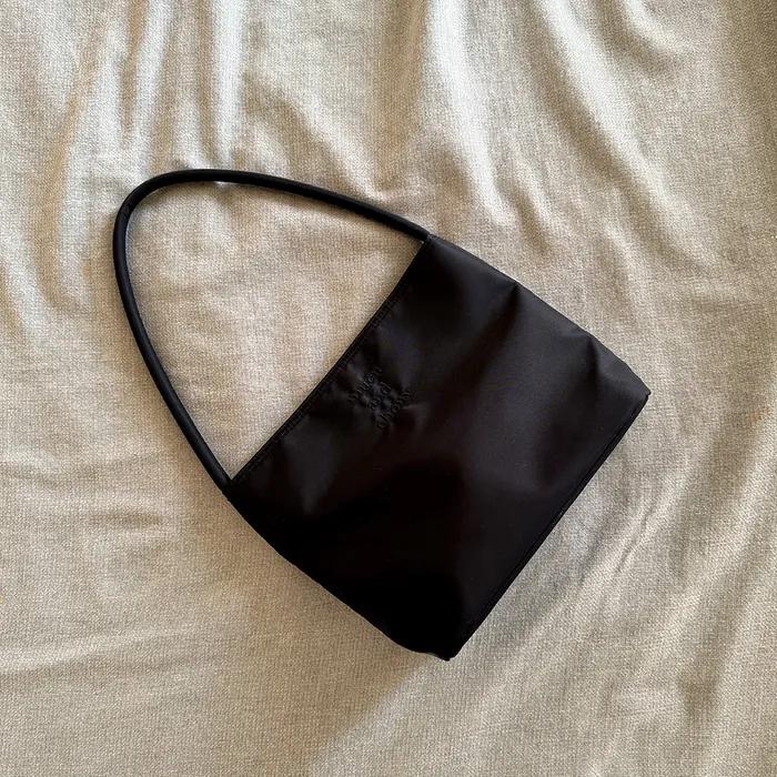 Nearest Bag _ Black