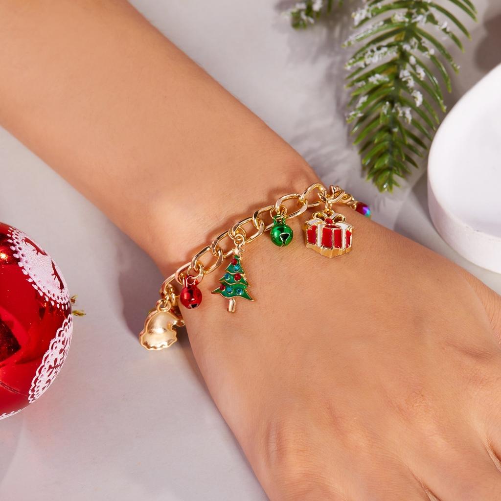 Christmas Bell Santa Claus Tree Deer Wreath Snowman Gift Box Crystal Pendant Bracelet Xmas Chain Bangles For Women Men Jewelry