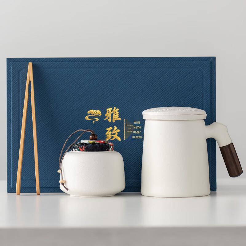 Elegant Ceramic Filter Mug with Lid and Jar Design