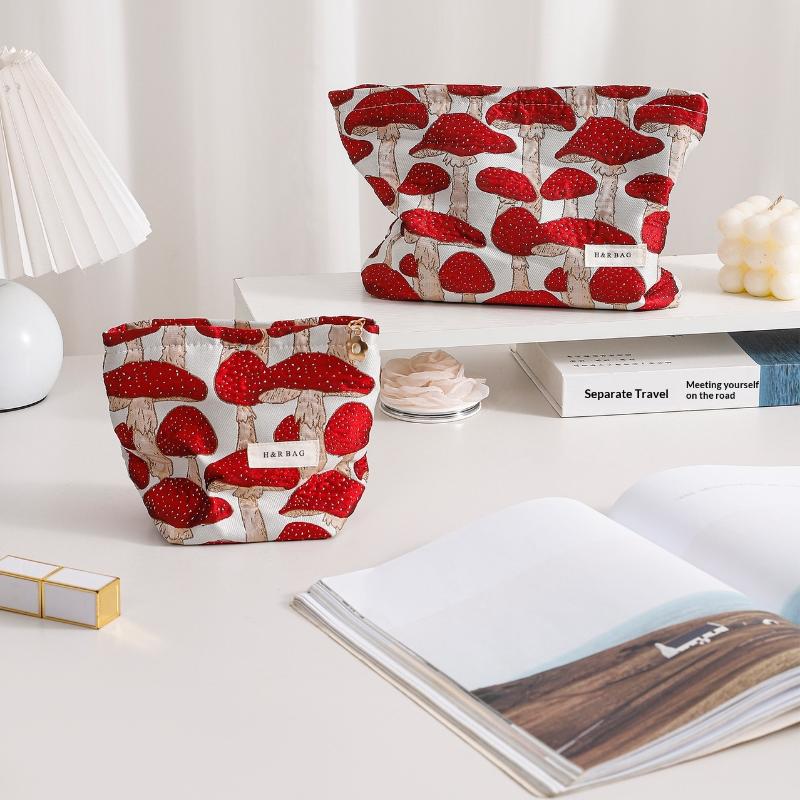Retro Artistic Mushroom Jacquard Fabric Makeup Bag, Women'S Clutch Bag, Zippered Square Bag, Toiletry Bag