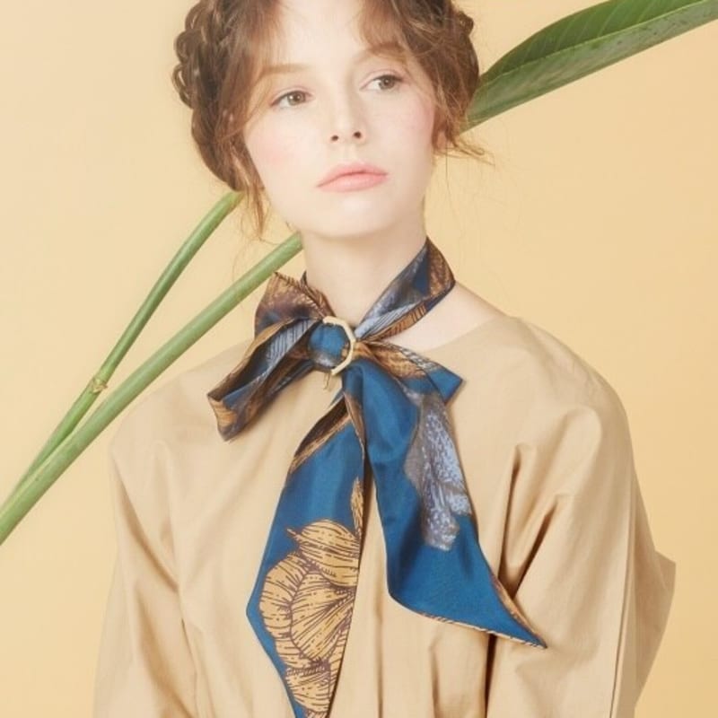 

Saint Luxure LIP LINE T (Beige, Blue, Navy) NAVY