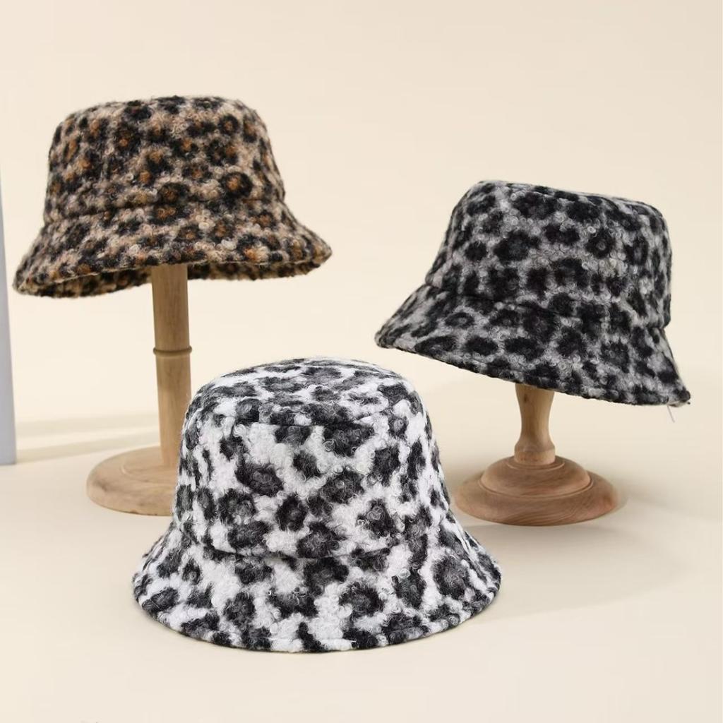 Love Plush Bucket Hat Three-dimensional Printing Pot Hat Men and Women with The Same Thickened Warm Versatile Hat