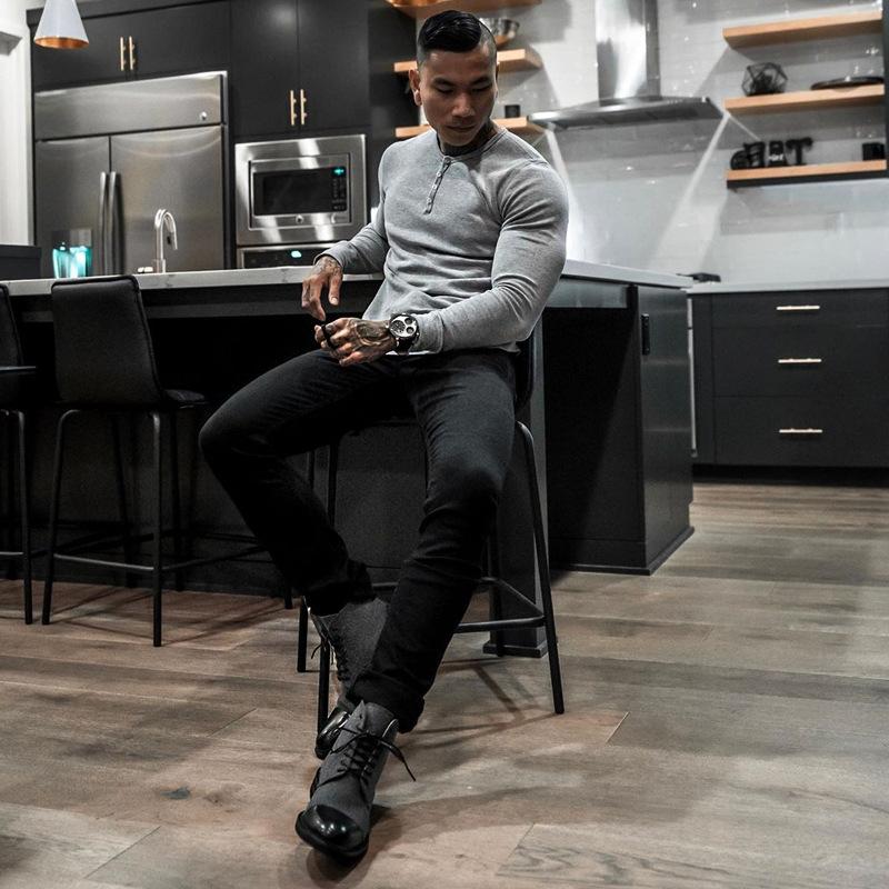 Tricou pentru bărbați de primăvară și toamnă cu mâneci lungi Tricou subțire de fitness cu decolteu în V
