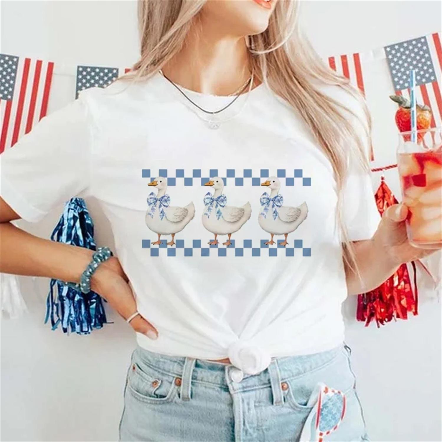 

Basic Casual Women s O-Neck Cartoon Fun Cute Duck Pattern Fashionable 90s T-Shirt Top Short Sleeved Women s Printed T-Shirt XXXXXL білий