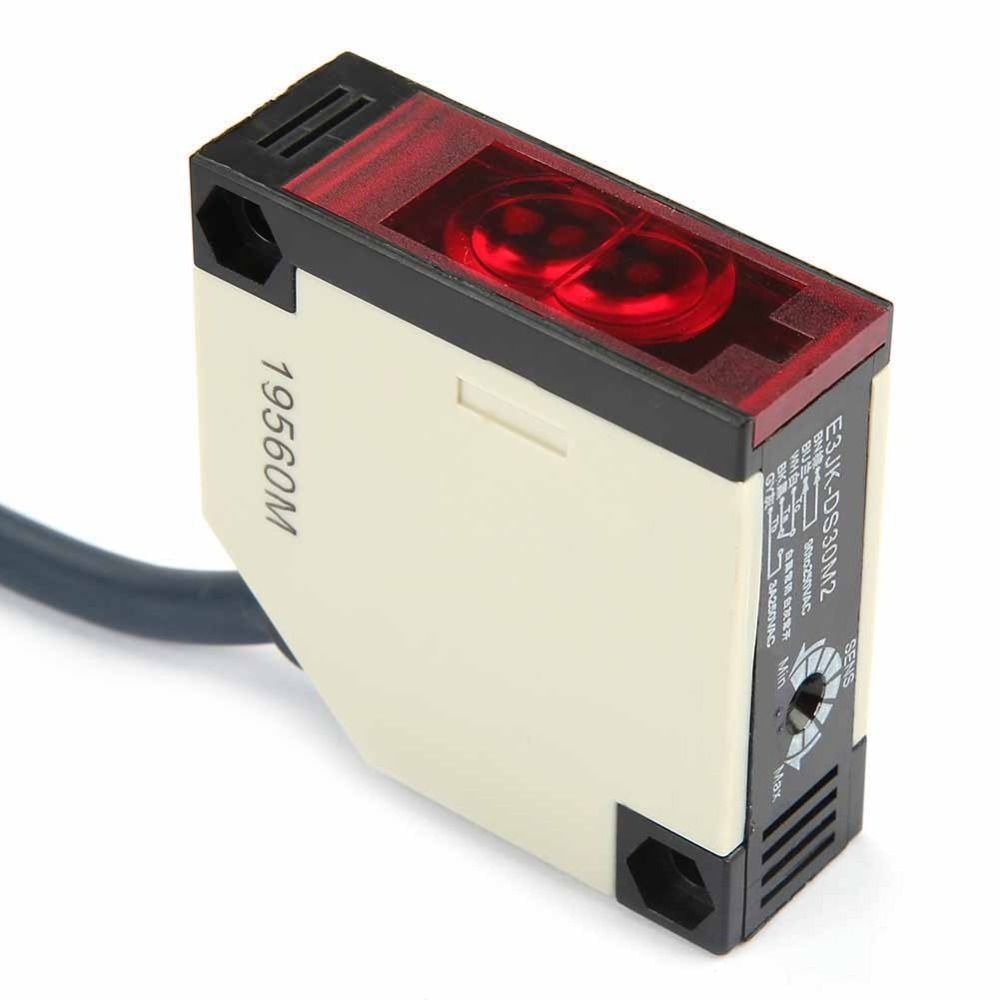 E3JK-DS30M2 Photoelectric Sensor Switch Normal Close 90-250V Specular Reflection Sensor High Speed Response 2m Line