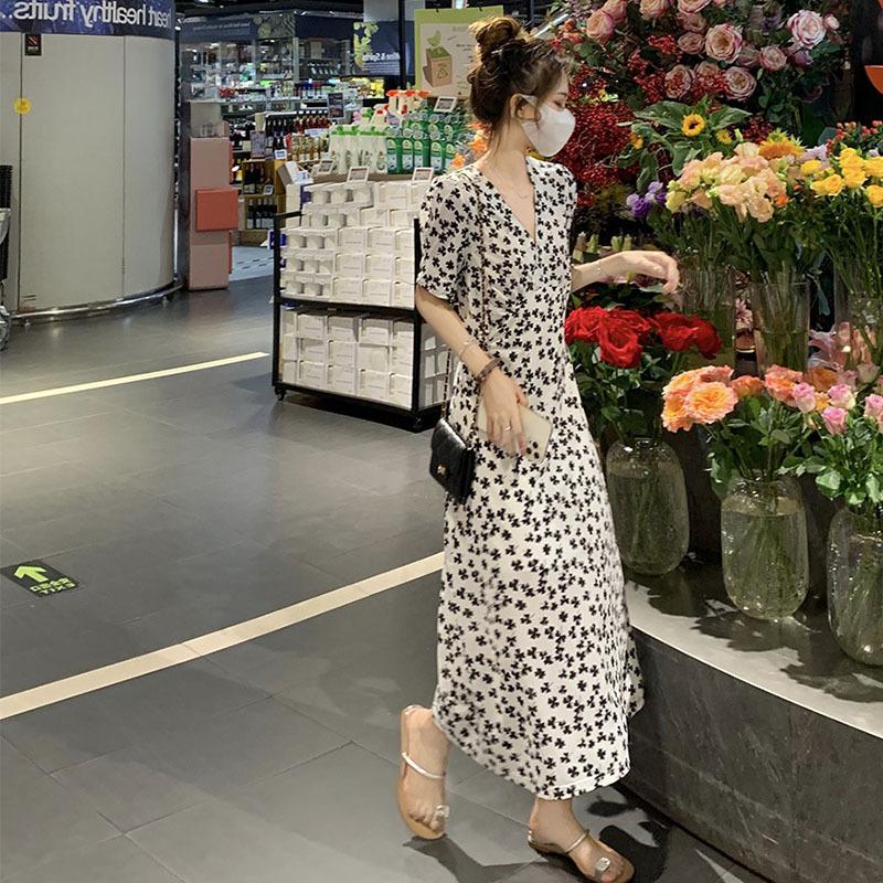 Temperament Long Dress Waist V-neck Chiffon Floral Dress