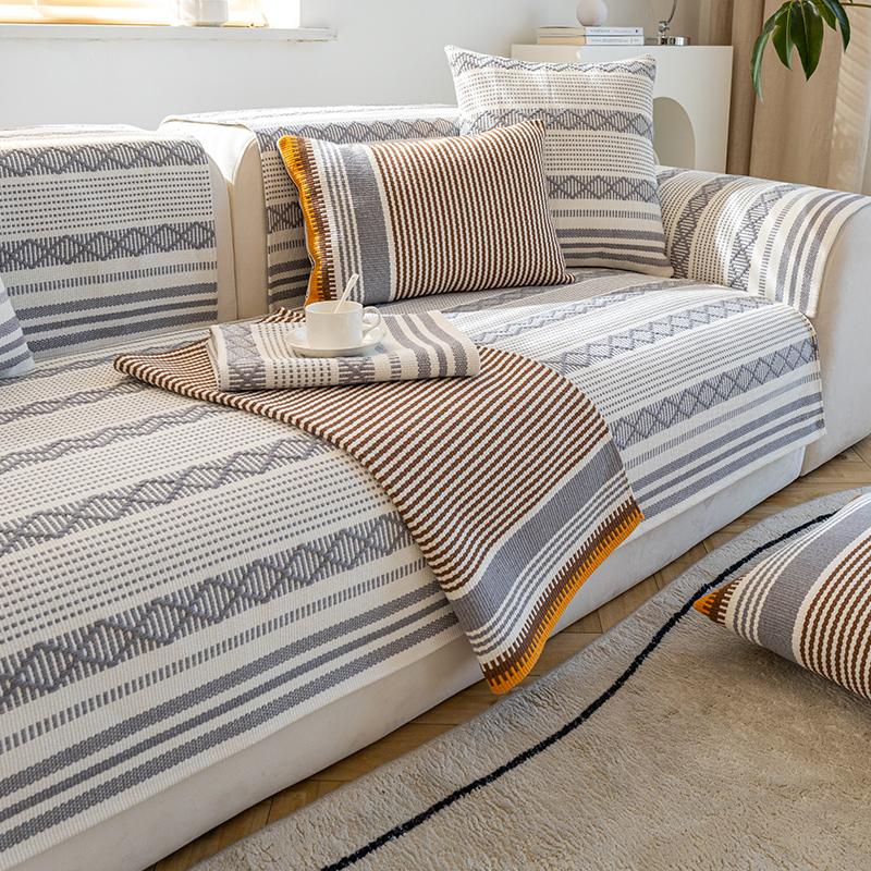 Baumwoll- und Leinen Sofakissen Vier Jahreszeiten Universal Leder Rutschfest High-End Einstieg Luxus Sofabezug Nordisch Schlicht Kissenbezug Handtuch