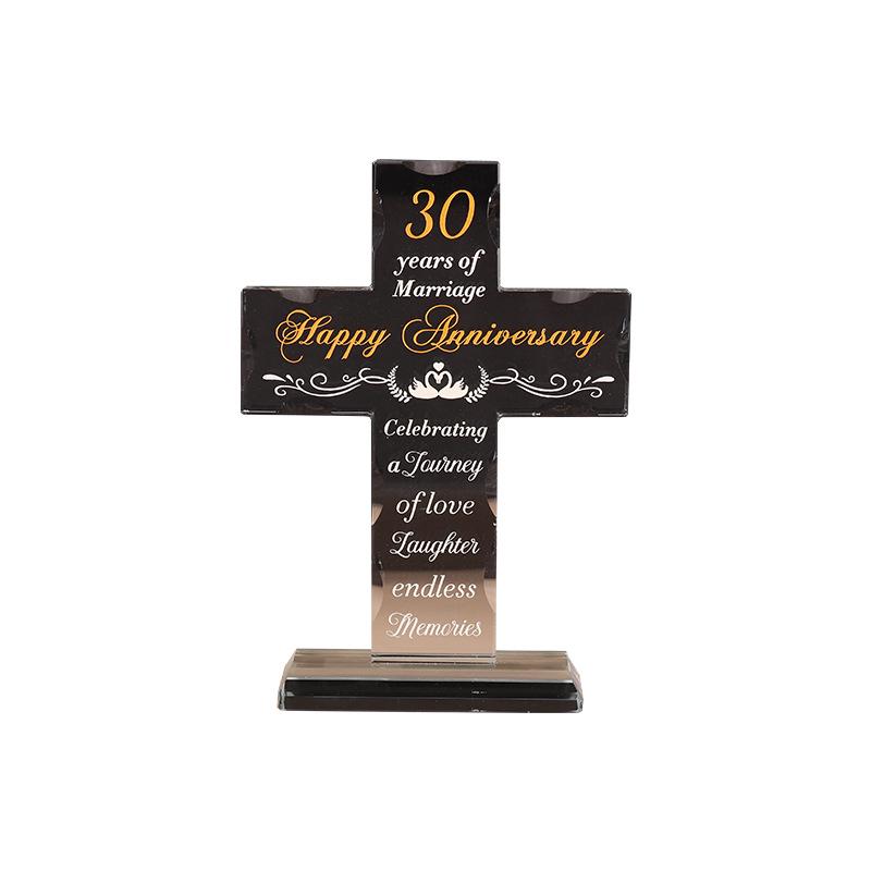 

Персонализированное хрустальное украшение в виде креста - настольное украшение и сувенирный подарок 14 x 1.5 x 19.5 cm