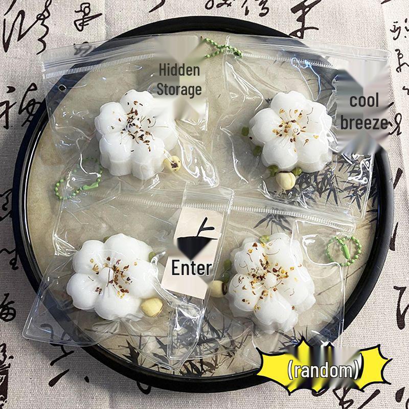 

Lop-Eared Rabbit Squishy Toy - Blind Bag Decompression for Kids