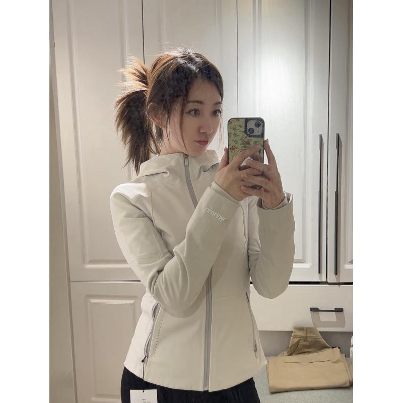 Lulu Original Women's Windproof Softshell Hooded Jacket for Yoga - Breathable Autumn/Winter Coat