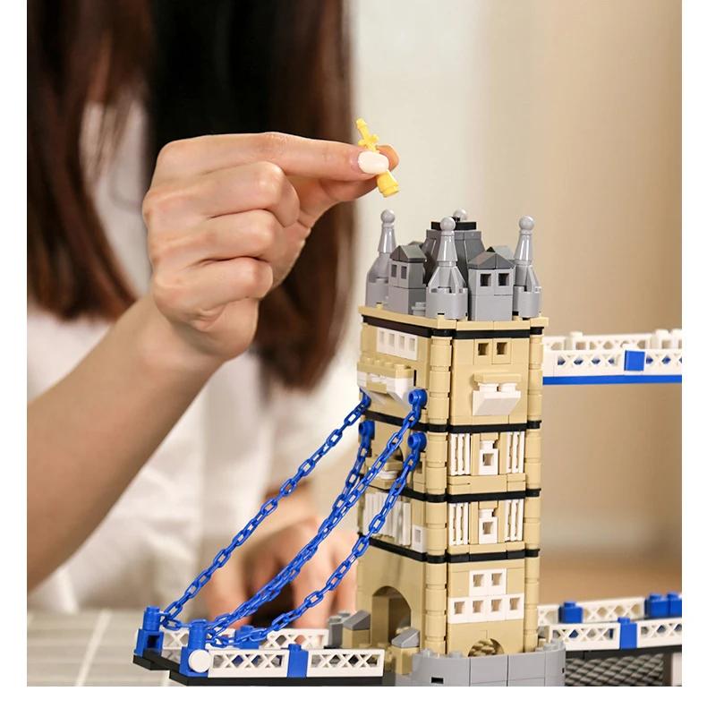 Creative Construction World Famous Modern Building Brick Architecture Model England London Tower Bridge Toys Collection for kid