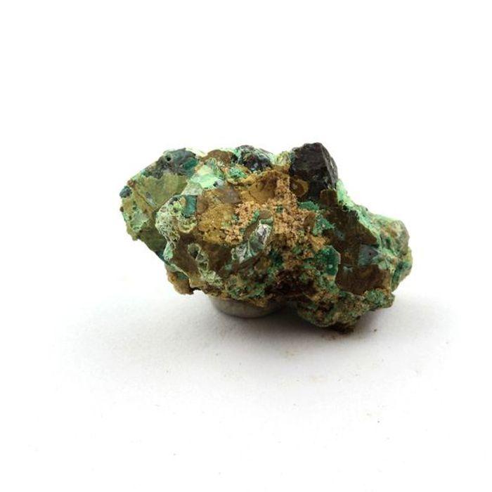 Pierres et Minéraux. Bournonite + Bindheimite + Malachite. 57.60 ct. Combe Guichard, Prunières, Isère, France.
