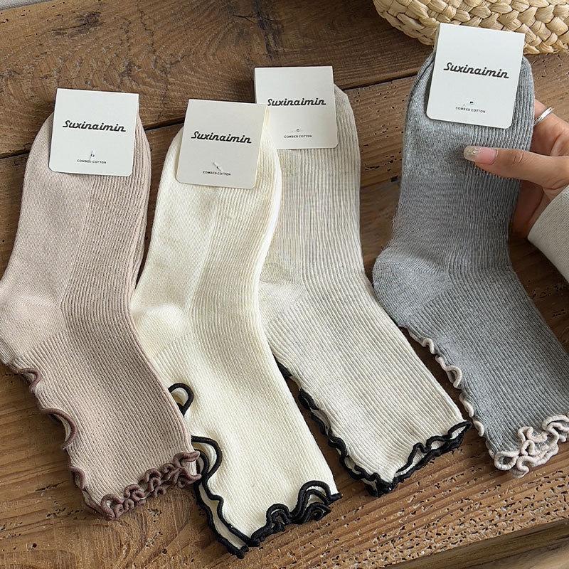 Black Fungus Lace Socks for Women, Mid-calf Socks for Spring and Autumn, Coffee-colored Socks for Autumn and Winter
