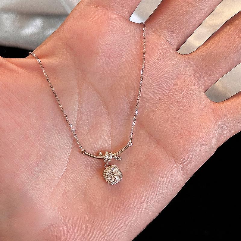 Elegant S925 Sterling Silver Zirconia Sugar Cube Necklace for Women - Light Luxury Korean-Style Choker
