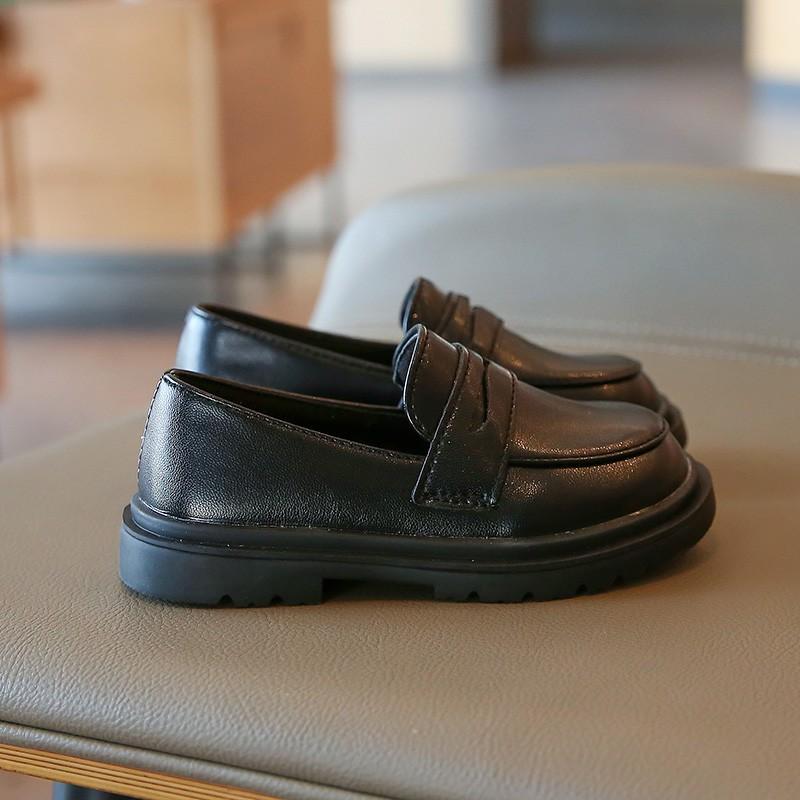 Dziecięce buty ze skóry PU Lakierowane płaskie buty dziewczęce Czarne beżowe Vintage School Maluch Kids Princess Shoe