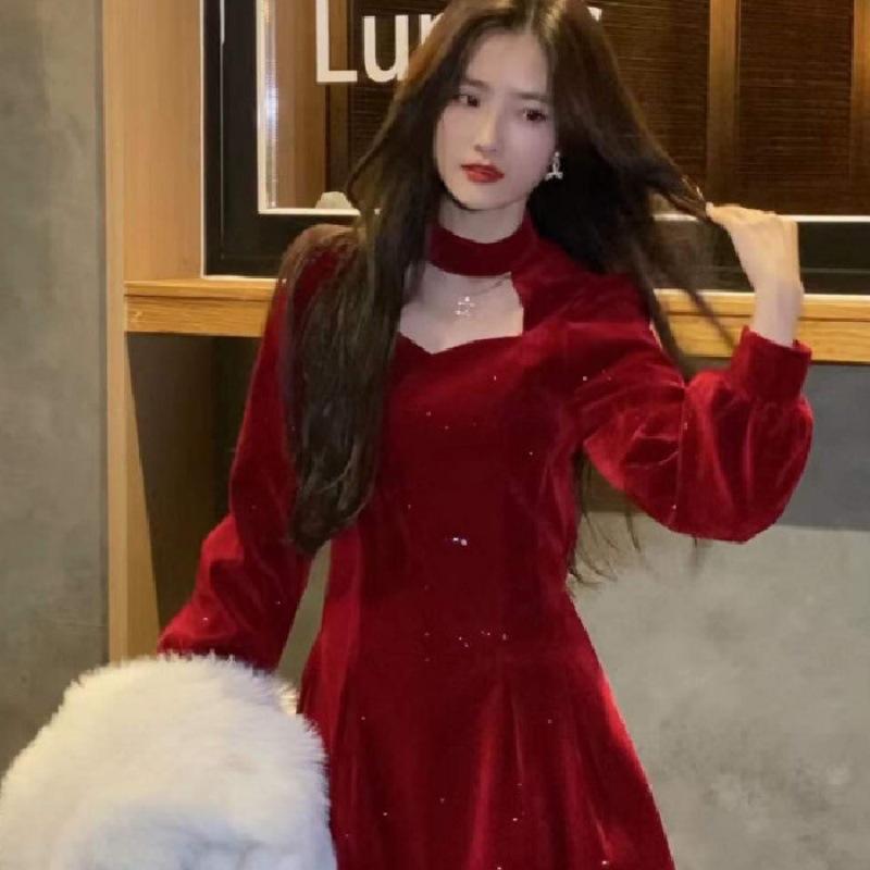 Fine Flash Velvet Dress for Women's Autumn and Winter New Temperament Elegant Red Waist and Thin A-shaped Skirt